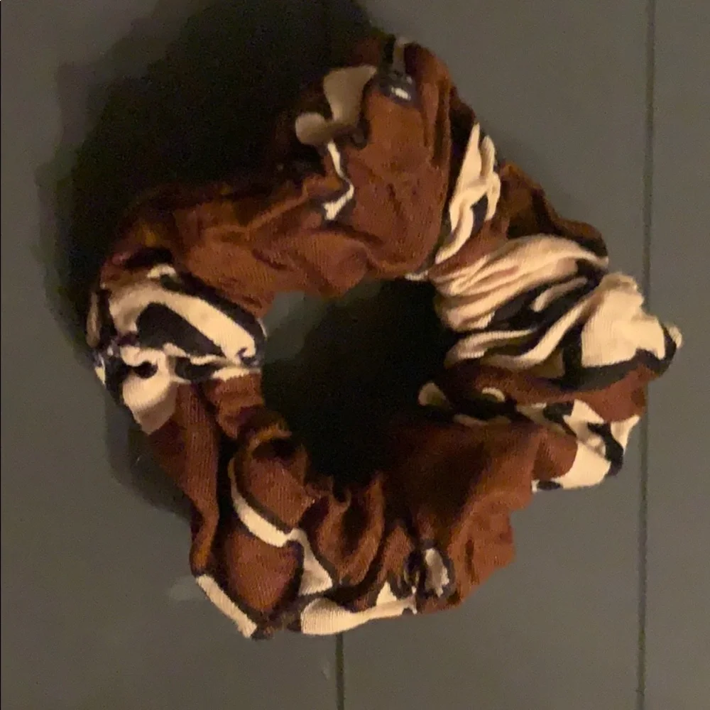 Brown Patterned Women's Hair Scrunchie